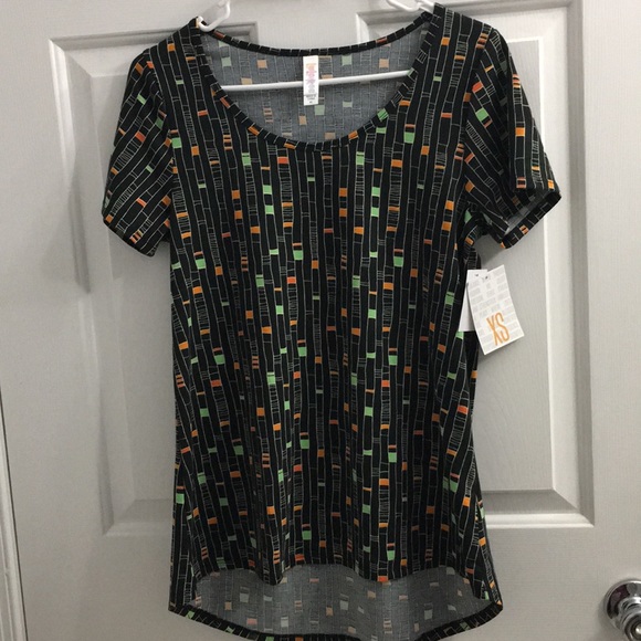 💕BEAUTIFUL BNWT LULAROE XS CLASSIC TOP💕 - Picture 5 of 8